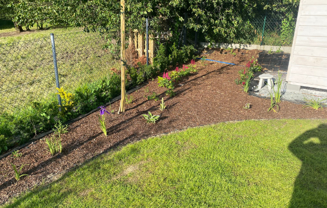 Nowa rabata ogrodowa z roślinami ozdobnymi – realizacja firmy ADEK, Lipnica Wielka i okolice